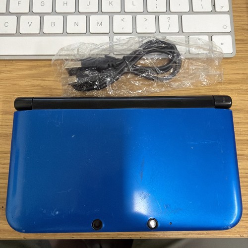 Nintendo 3ds blau - blau, und